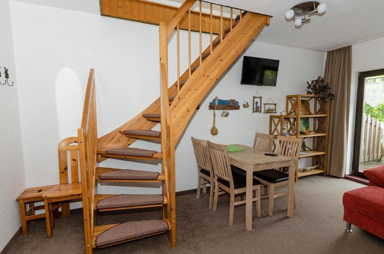 3-R-Ferienwohnung-Fuer-3-Personen-In-Schaprode-Auf-Ruegen-Zi4 Dış mekan fotoğraf