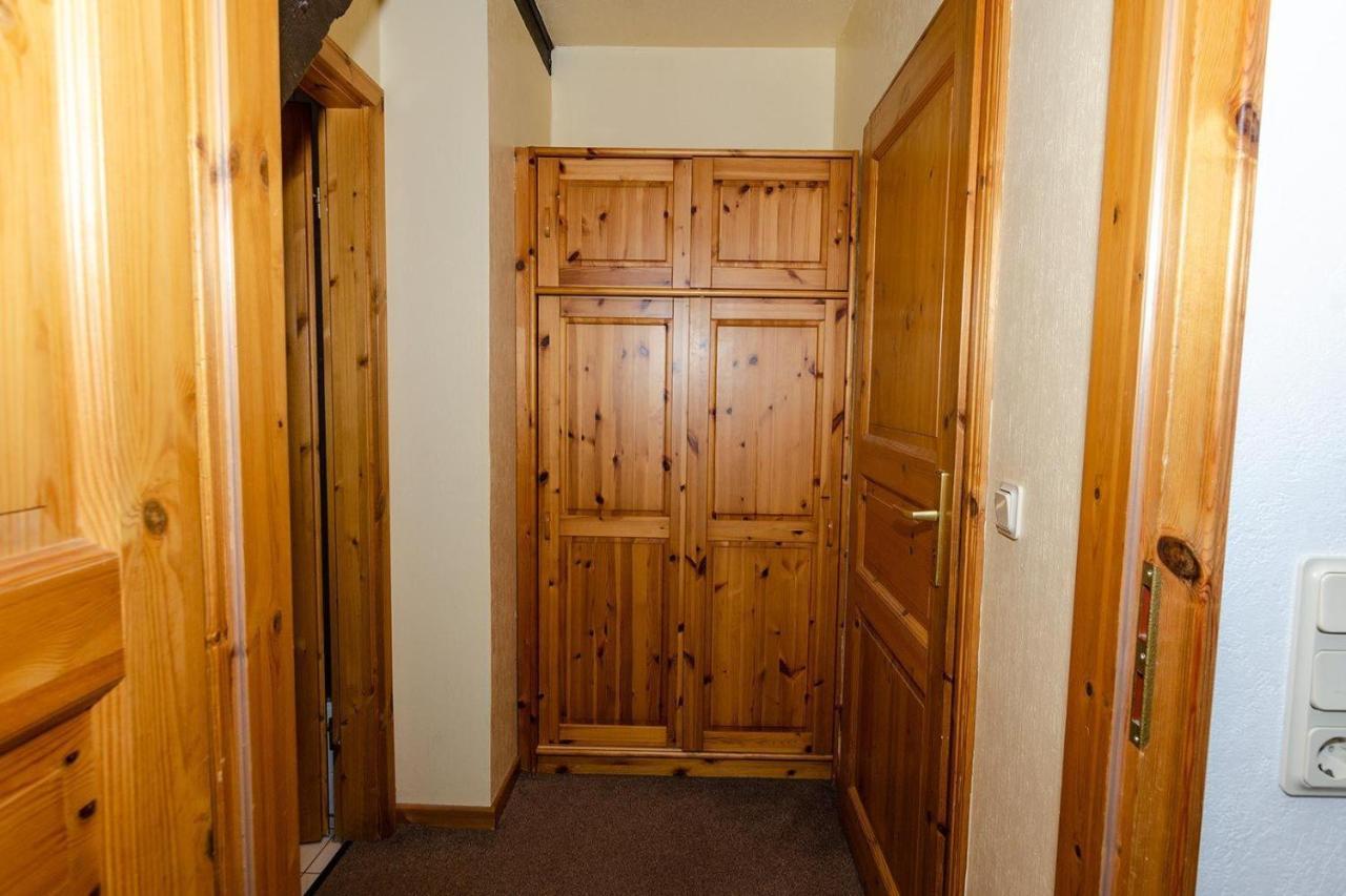 3-R-Ferienwohnung-Fuer-3-Personen-In-Schaprode-Auf-Ruegen-Zi4 Dış mekan fotoğraf